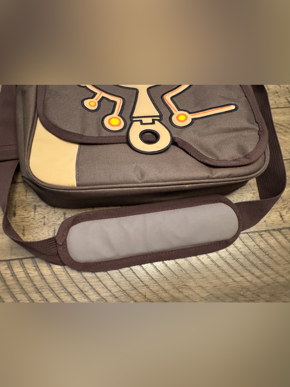 THE LEGEND OF ZELDA Breath of The Wild Sheikah Satchel Thinkgeek Messenger Bag - Picture 15 of 16